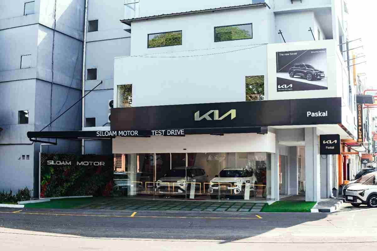 Kia Resmikan Dealer 1S di Bandung