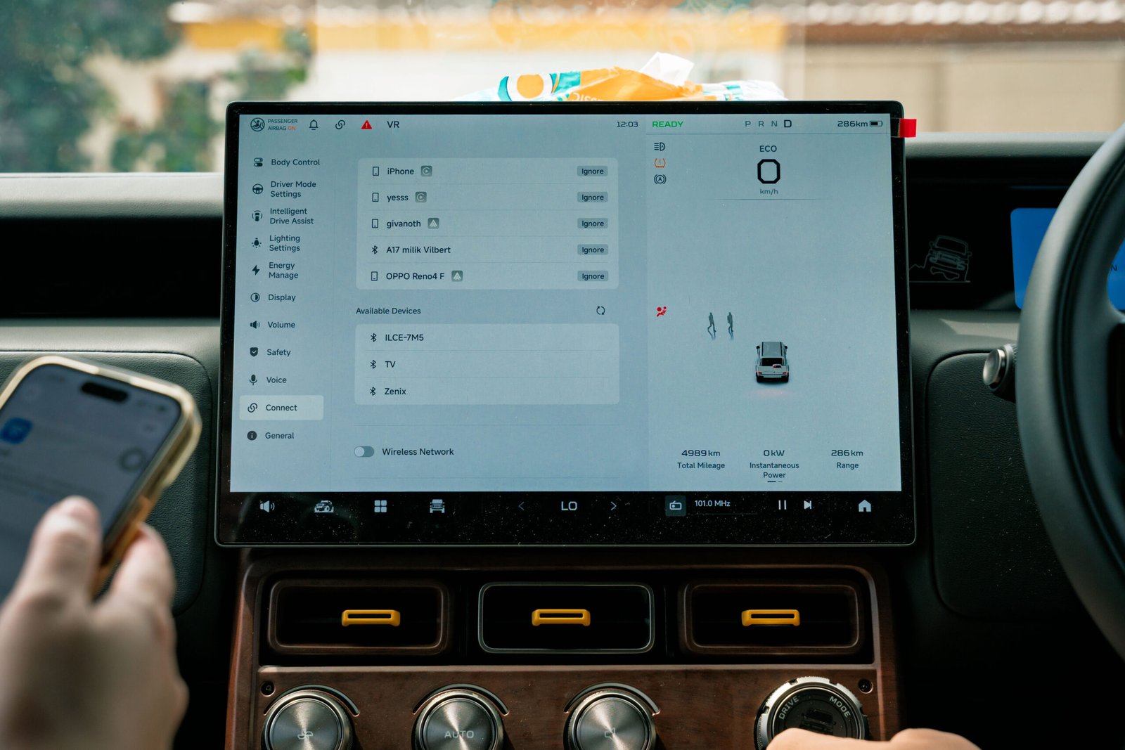 Asik, Head Unit iCAR V23 Bisa untuk Main Nintendo Switch